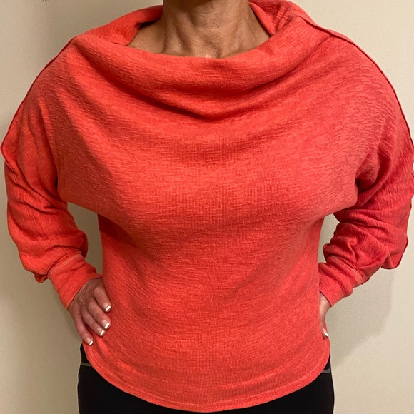 Free People Sweater - Picture 3 of 12